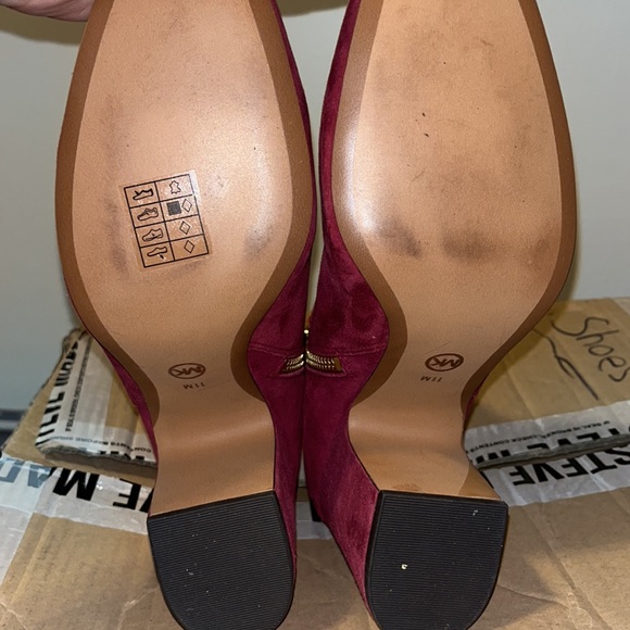Michael Kors ankle booties - Picture 4 of 5